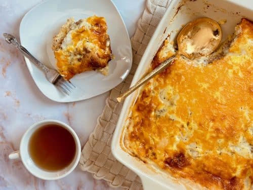 Quick and Easy Biscuit and Gravy Breakfast Casserole with Sausage and Eggs